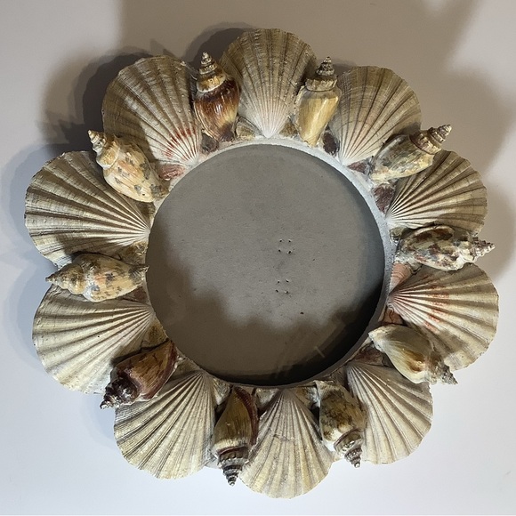 Seashell Picture Frame - Picture 2 of 7
